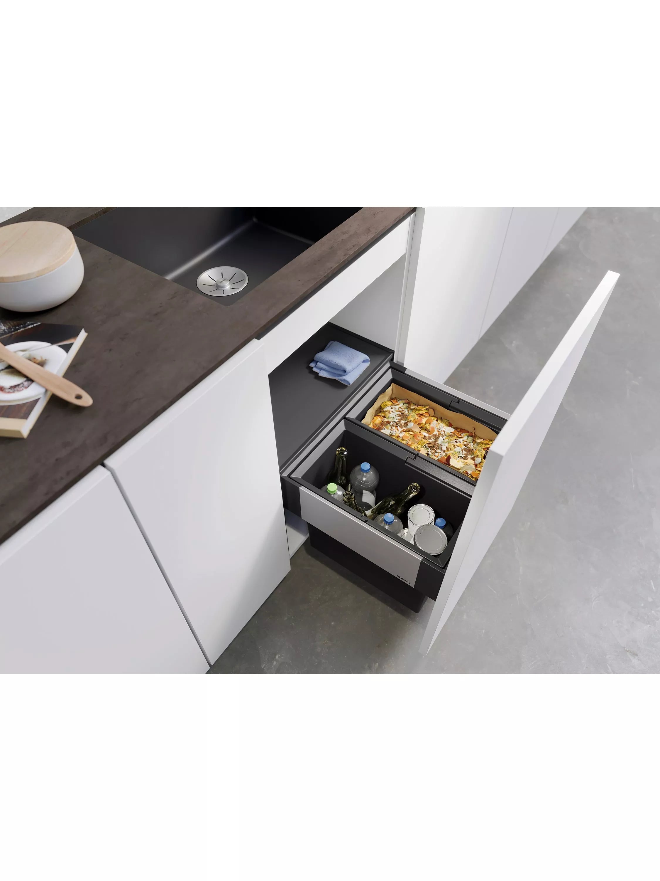BLANCO under counter pull-out kitchen bin 38L - British product
