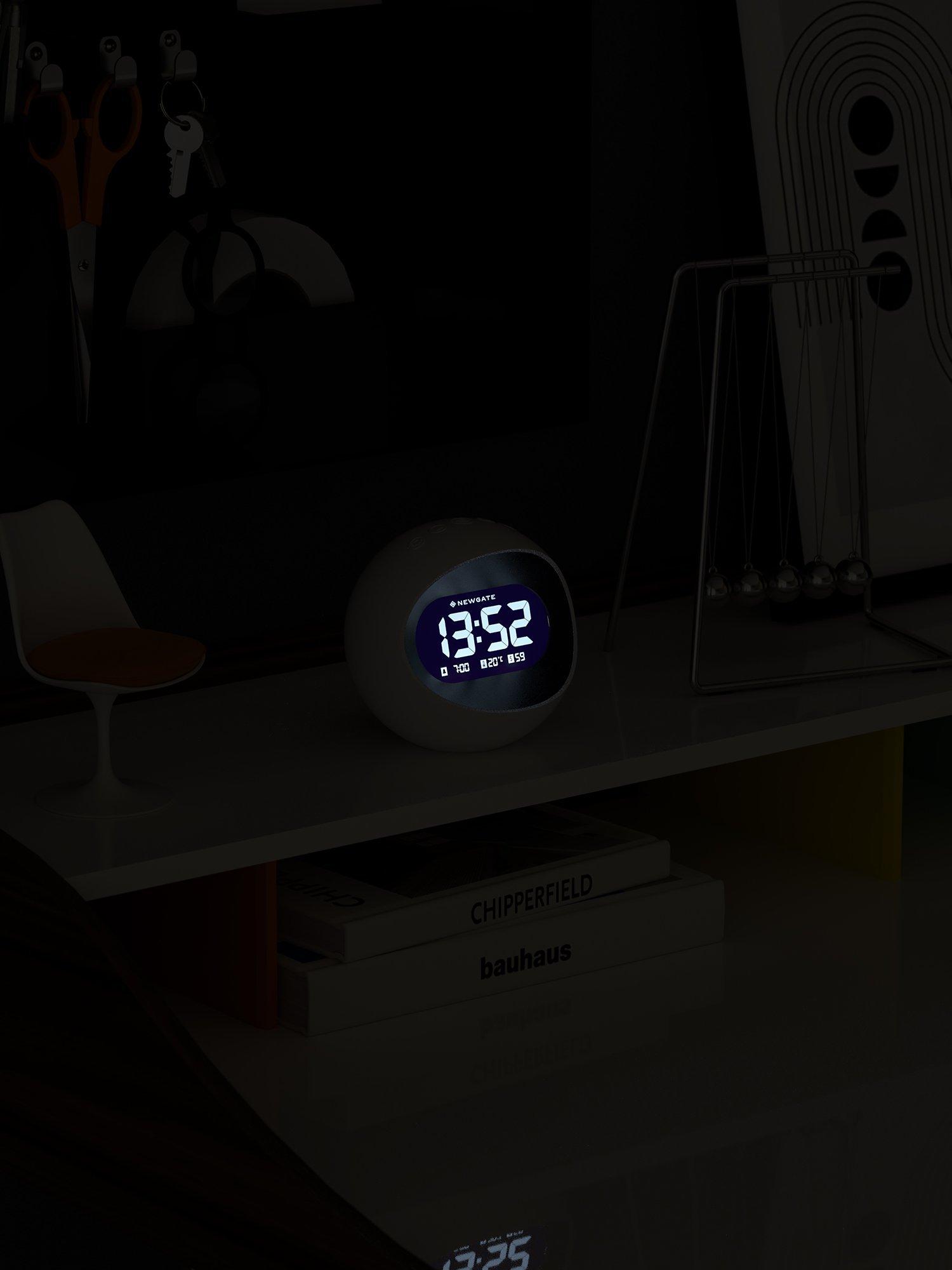 Newgate Clocks Centre of the Earth LCD alarm clock, UK version