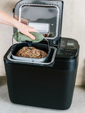 Panasonic automatic bread maker SD-R2530KXC with 30 programmes - British product