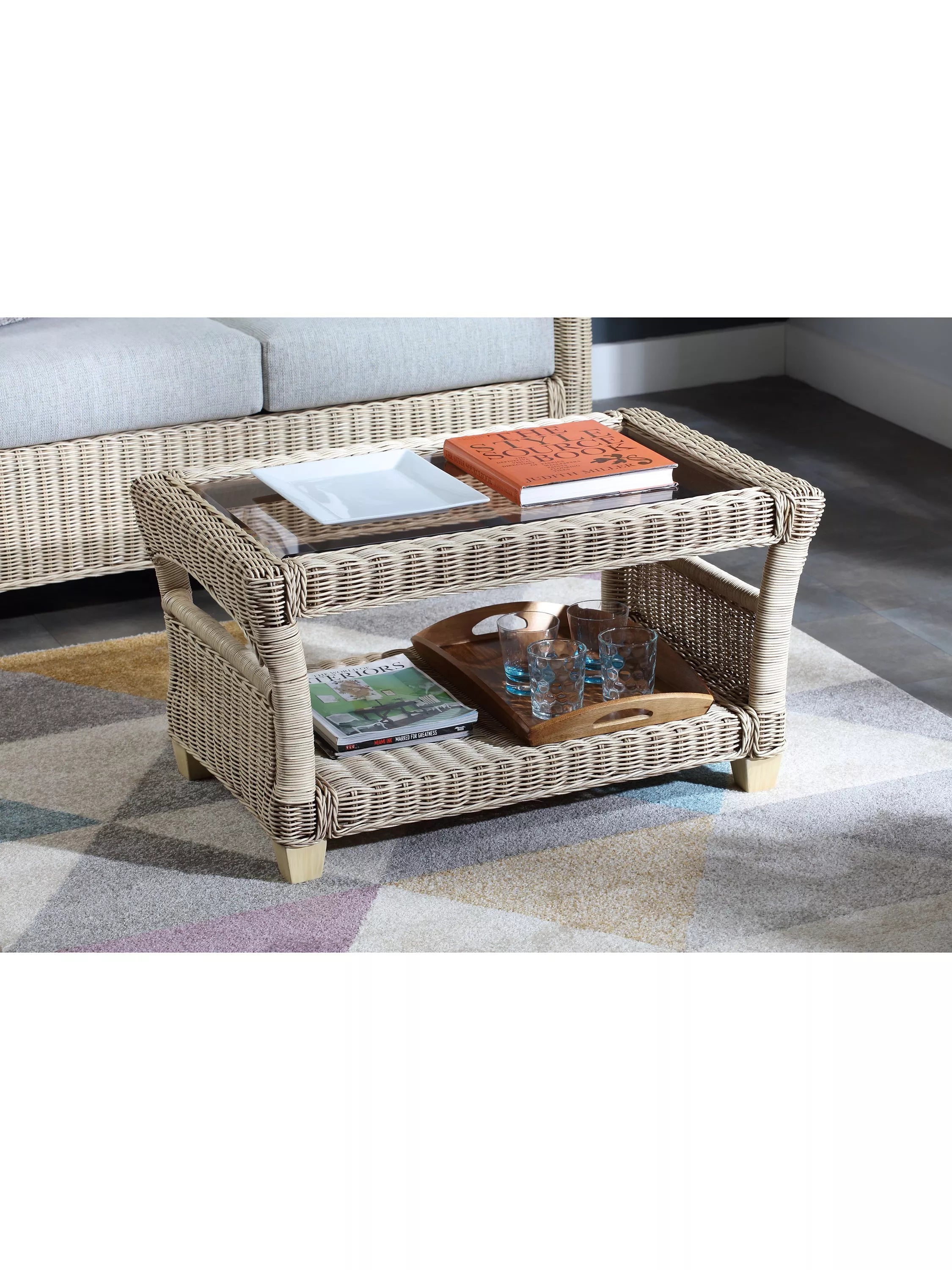 Desser Dijon rattan coffee table with glass top, British product