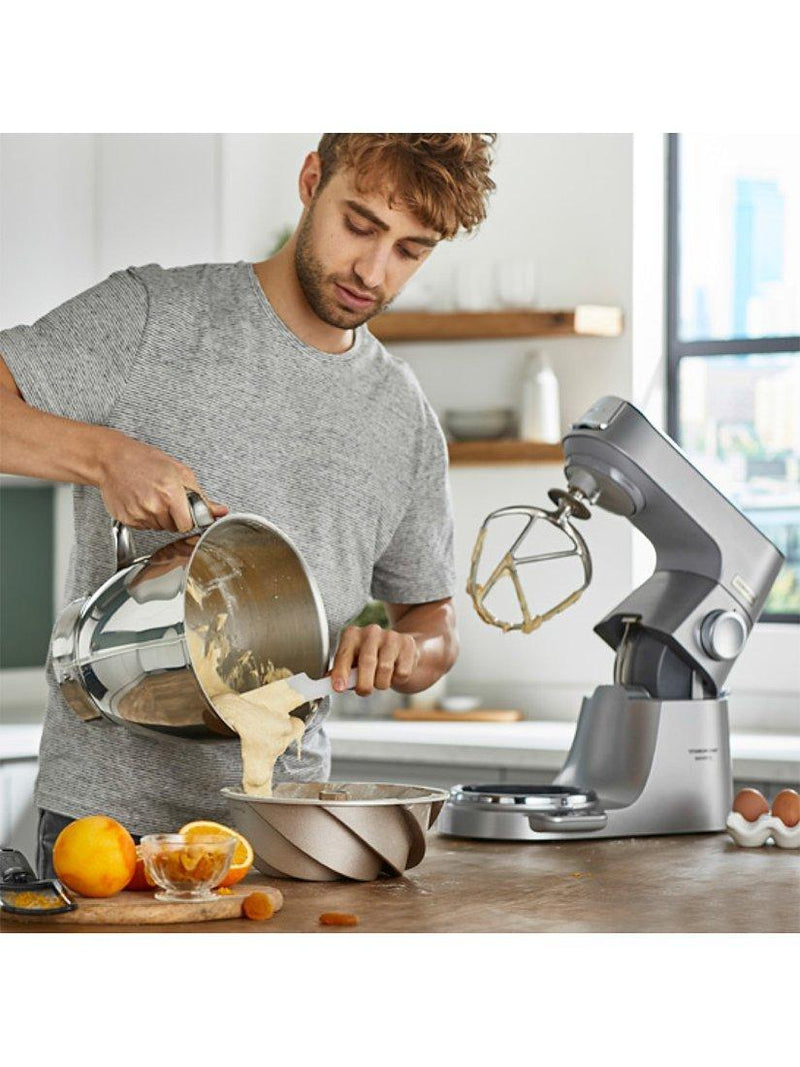 Kenwood Titanium Chef Baker XL stand mixer 7L (British brand)