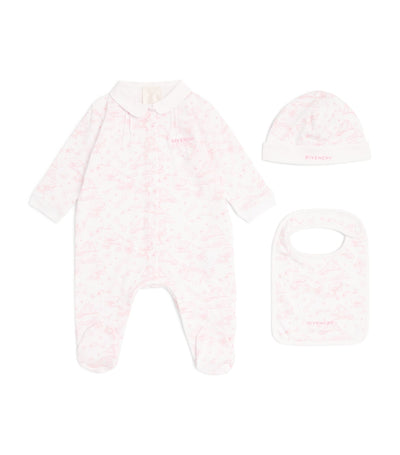 مجموعة ملابس أطفال من Harrods Givenchy Kids قطن الكل في واحد، قبعة ومريلة للأطفال الرضع من 1-18 شهرًا - تسوق عبر الإنترنت من McGrocer