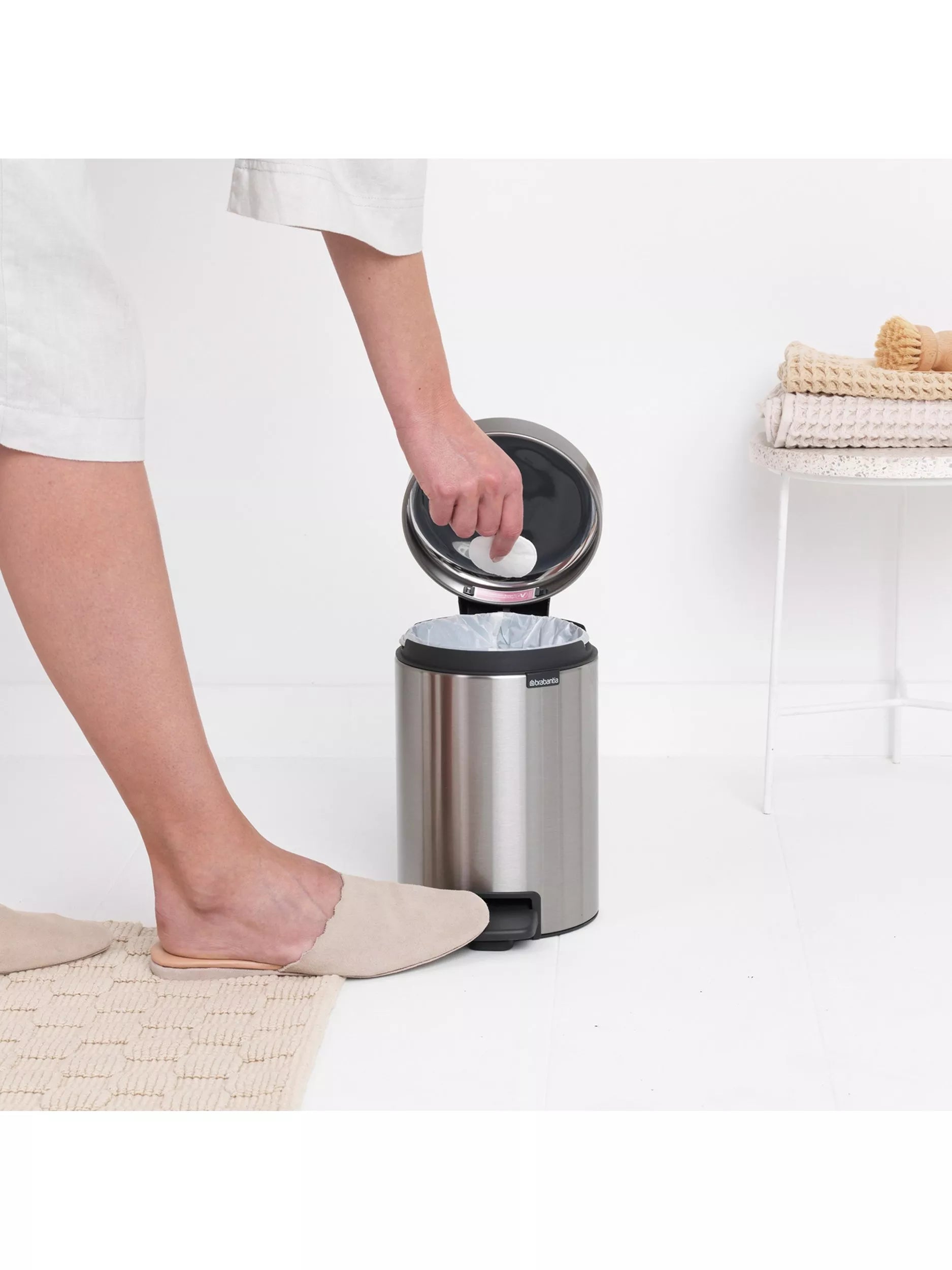 Brabantia newIcon pedal bin fingerprint proof Matt Steel 3L (British brand)