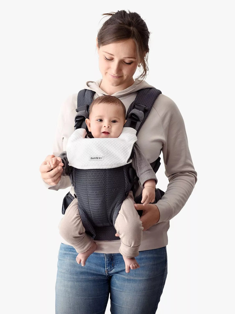 BabyBjörn Harmony Baby Carrier Teething Bib in White - British product