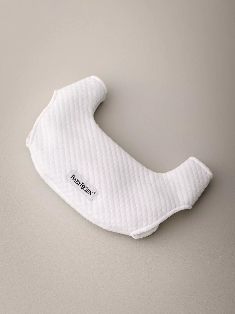 BabyBjörn Harmony Baby Carrier Teething Bib in White - British product
