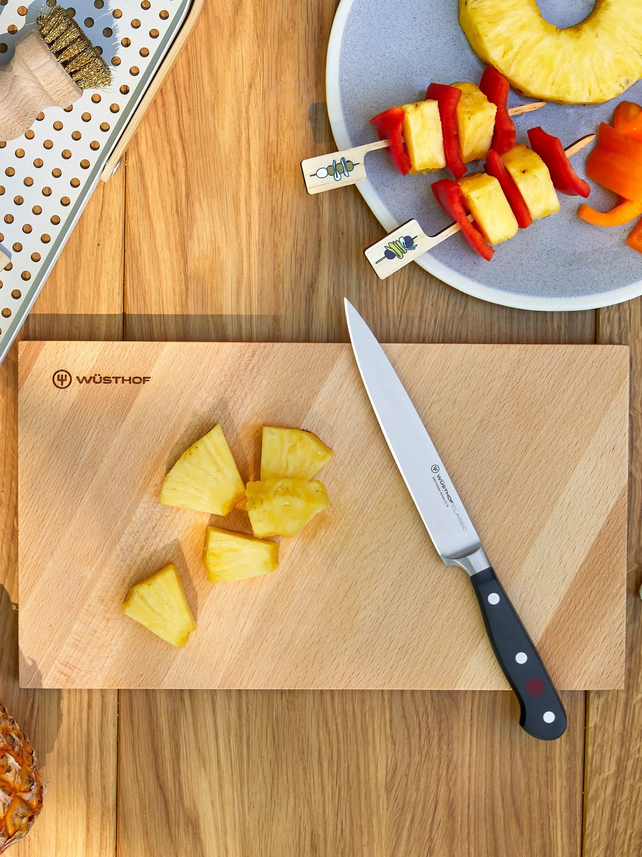 WÜSTHOF Classic 20cm 16cm 9cm knife set (British brand)