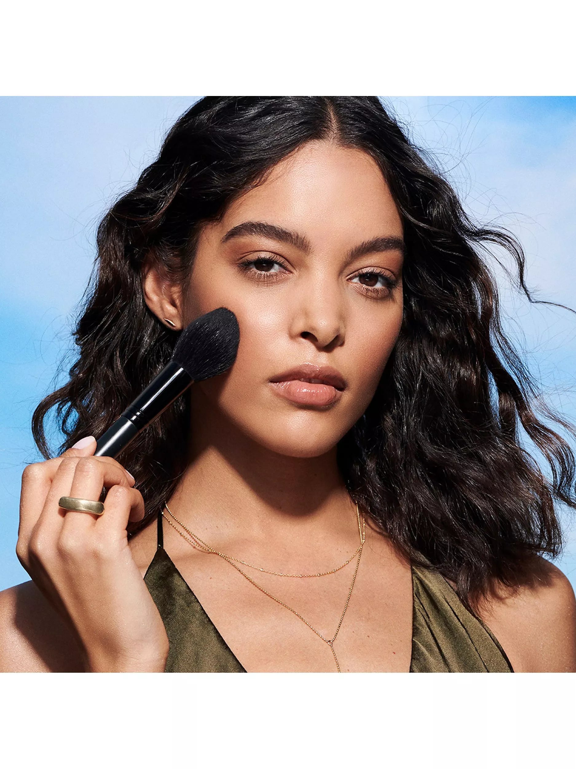 bareMinerals shaping and finish makeup brush (British brand)