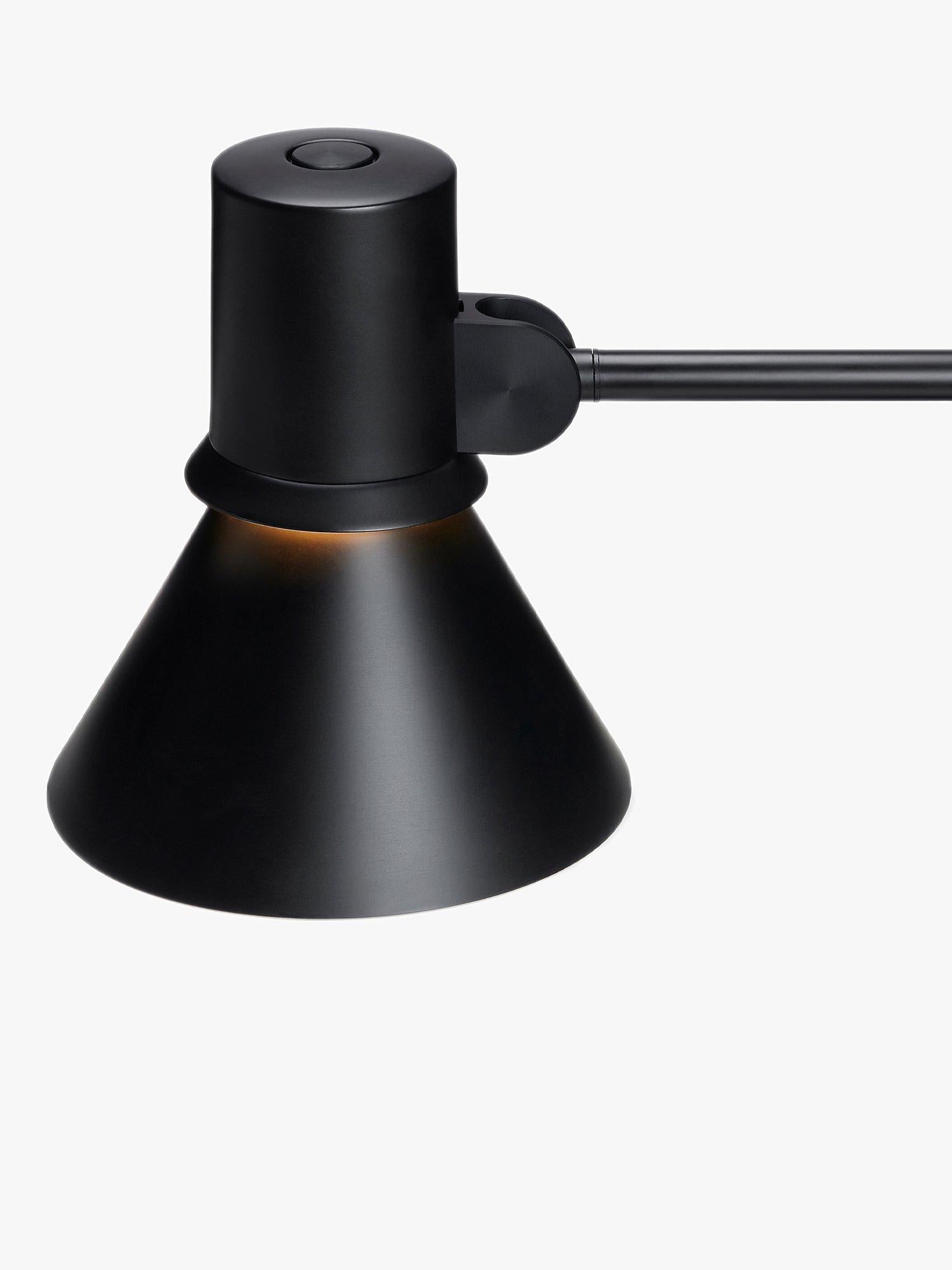 Anglepoise Type 80 W3 wall light, UK version