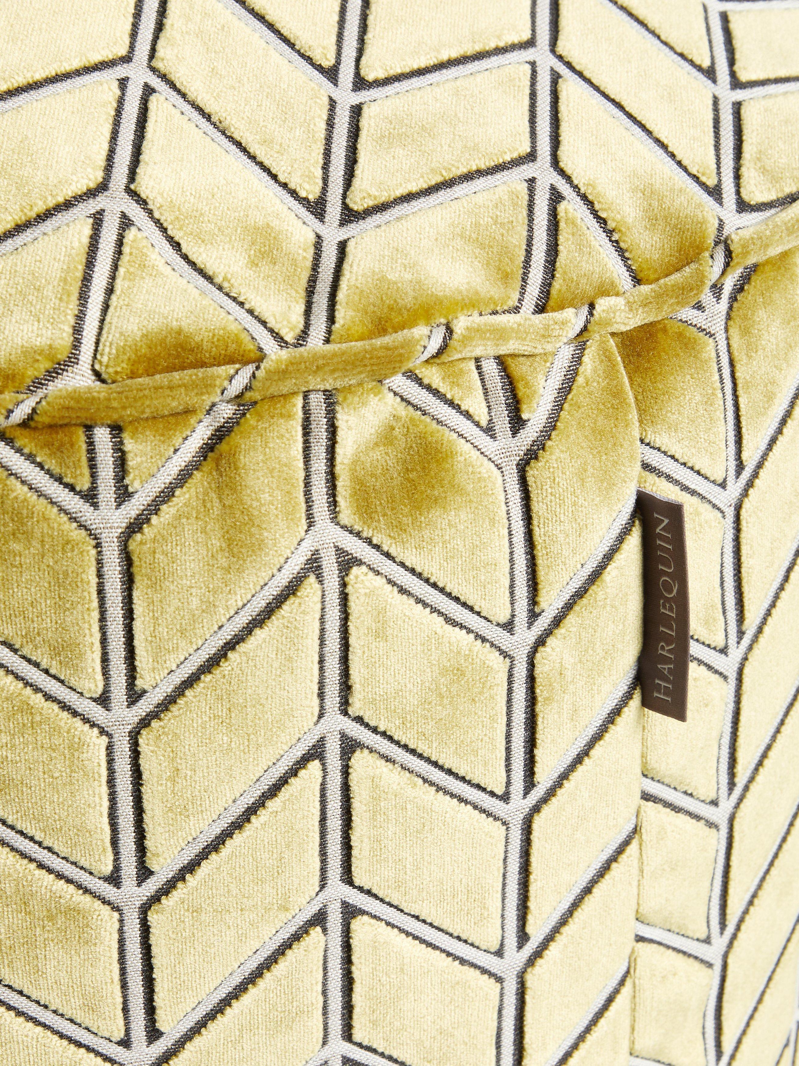 Harlequin Perplex Pouffe ochre, UK version