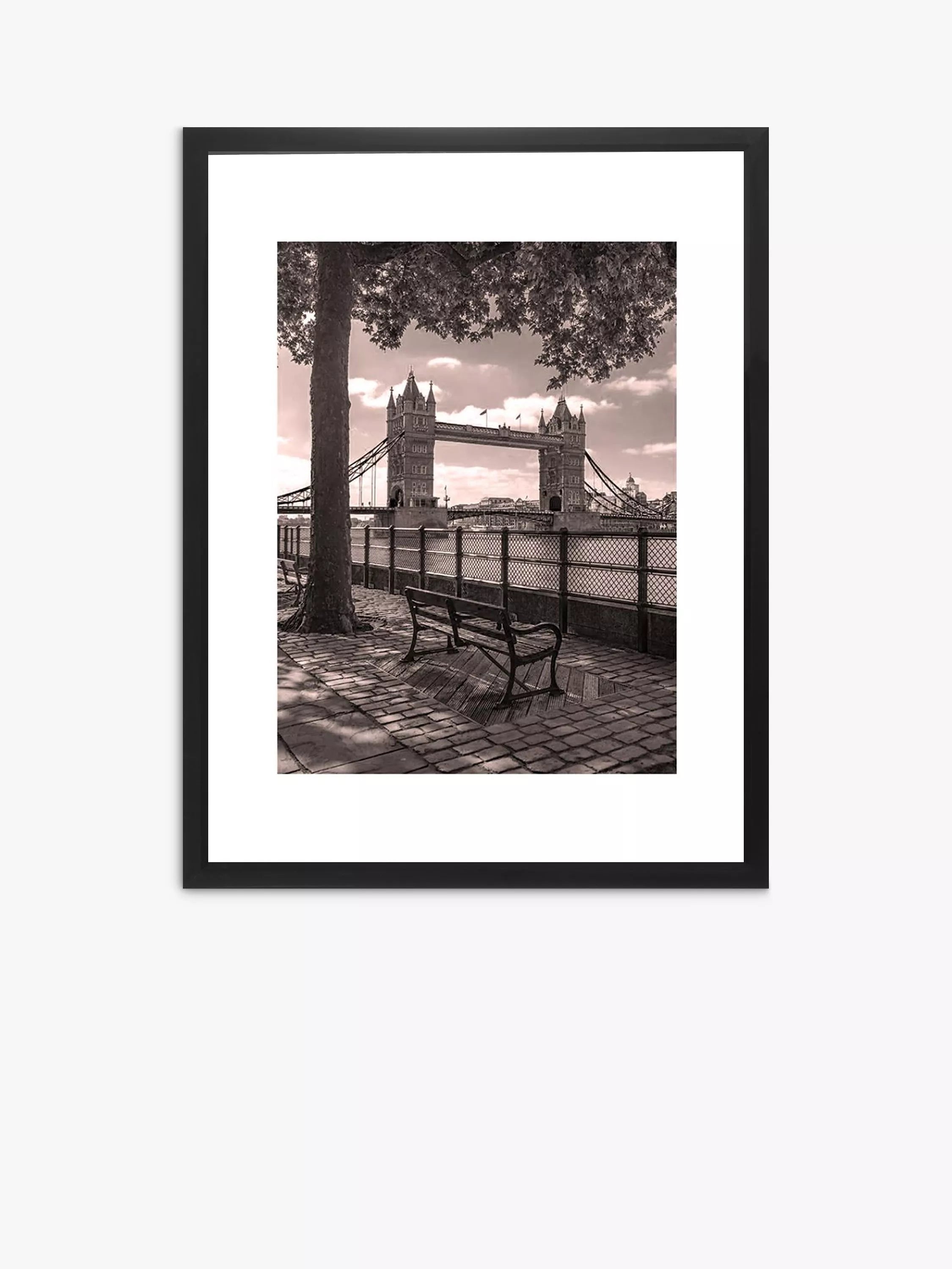 Brookpace Lascelles Tower Bridge framed print 55.5x45.5 - British product