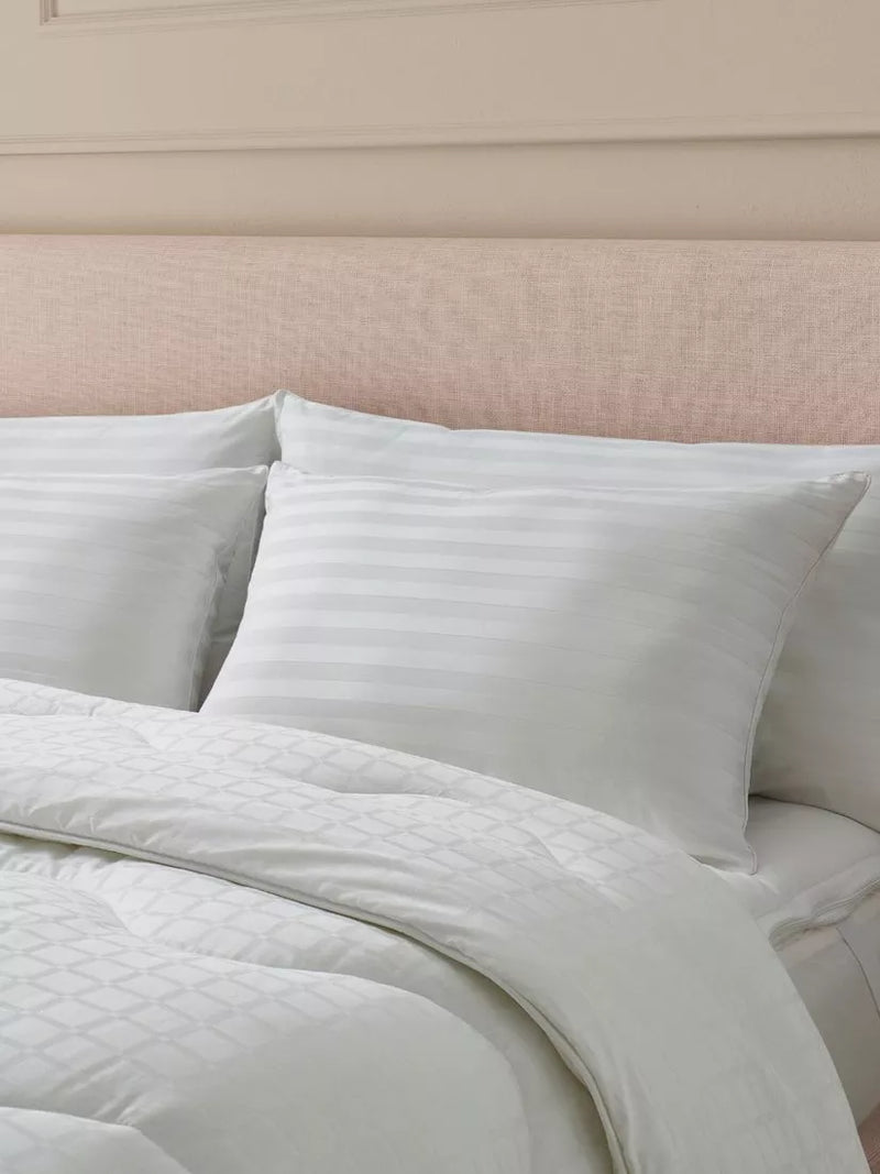 The Fine Bedding Company Boutique Silk Pillow medium standard - British product