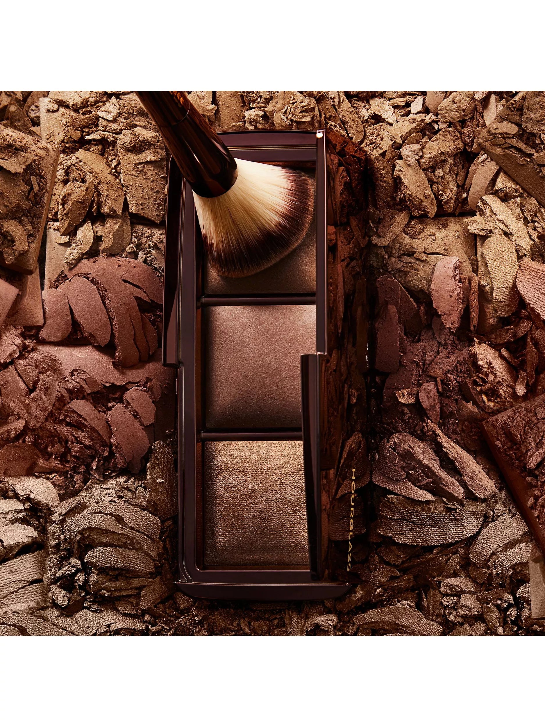 Hourglass lighting palette Volume III with three shades for medium-deep skin tones, 9g, UK version