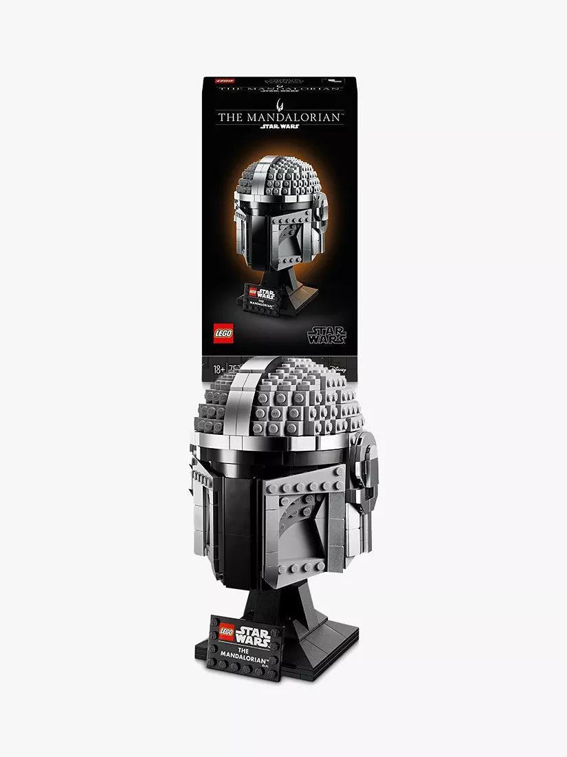 LEGO Star Wars Mandalorian helmet building set 584 pieces - British product