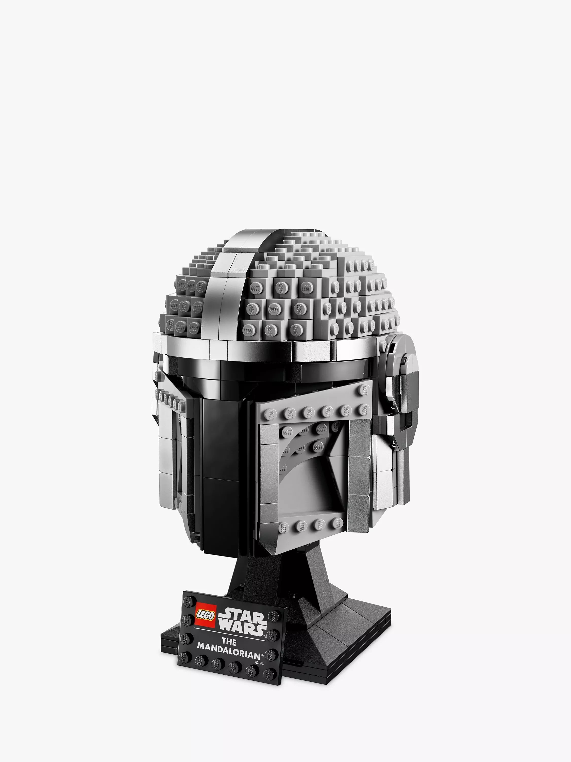 LEGO Star Wars Mandalorian helmet building set 584 pieces - British product