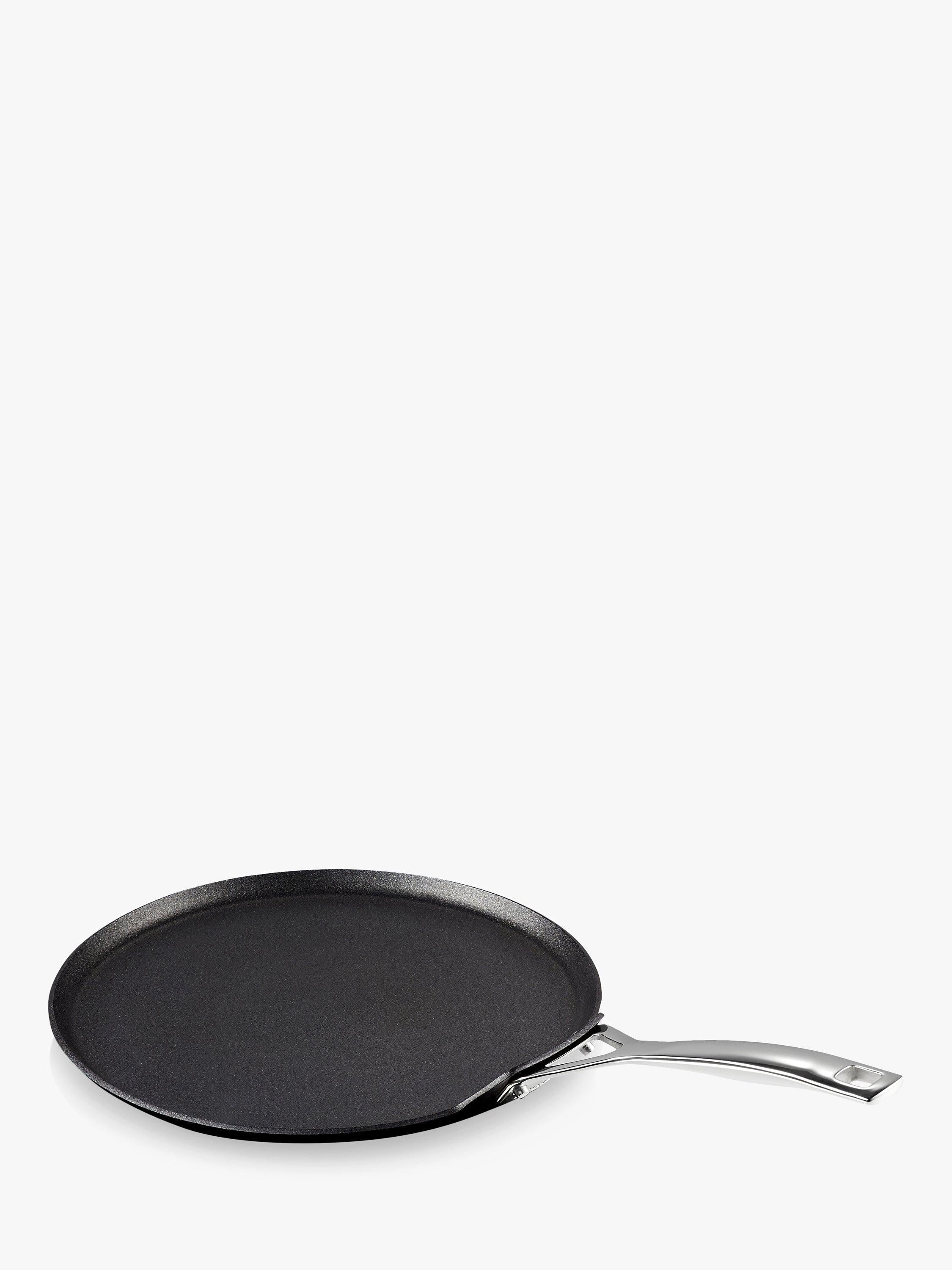 Le Creuset toughened non-stick crepe pan 28cm, UK version