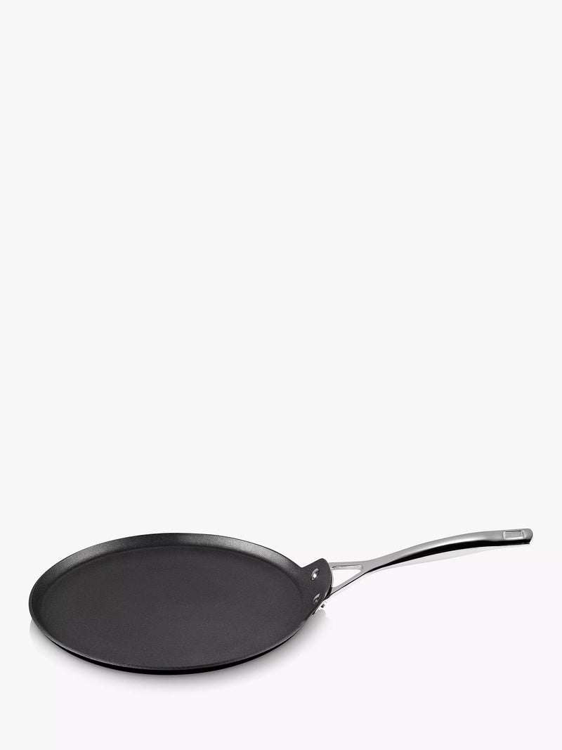 Le Creuset toughened non-stick crepe pan 28cm, UK version