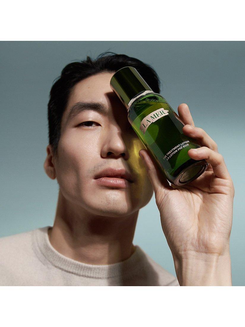 La Mer treatment lotion with recharging Miracle Broth, UK version