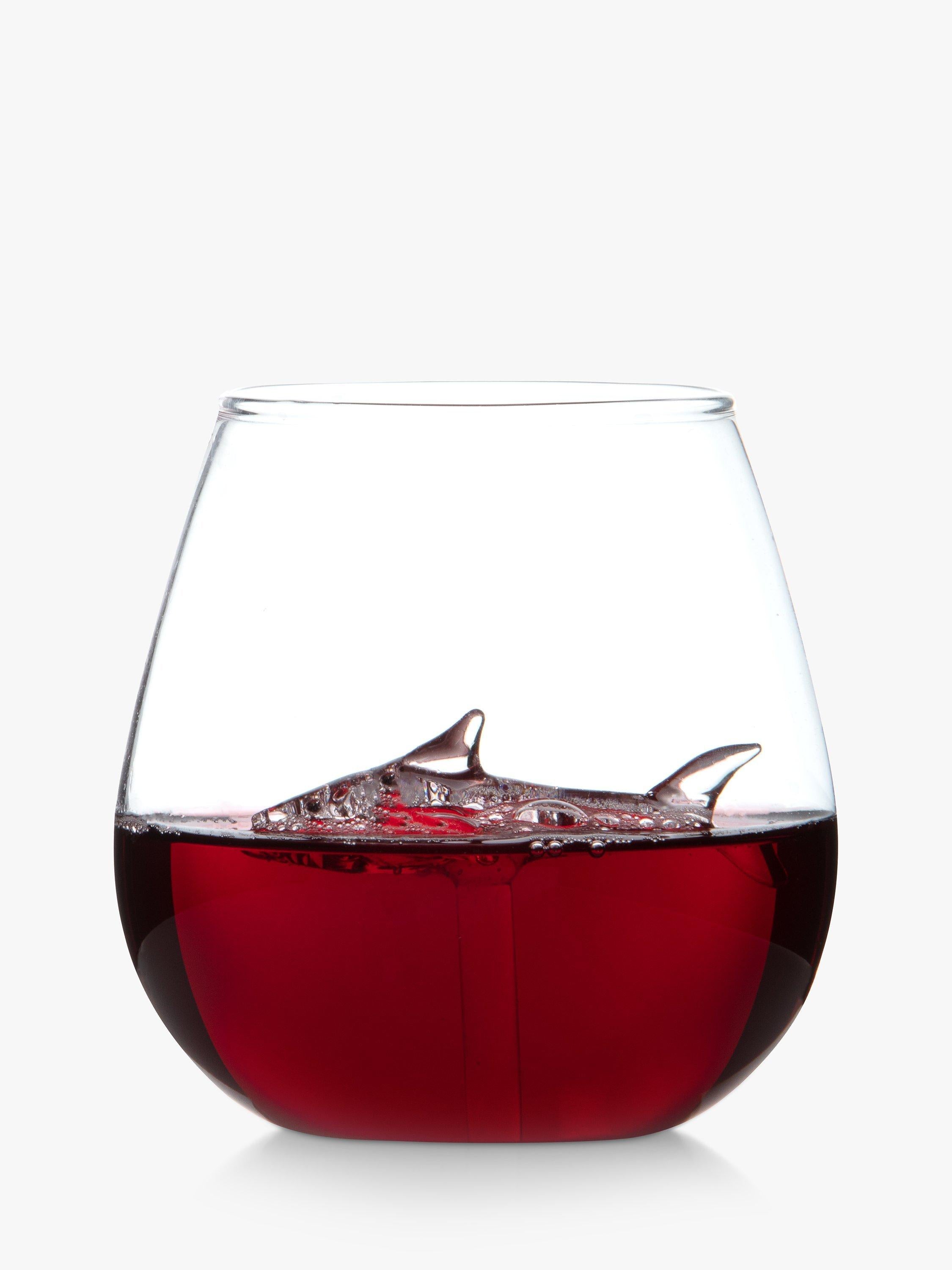 Bar Bespoke clear glass tumbler with shark inside, 500ml - British product
