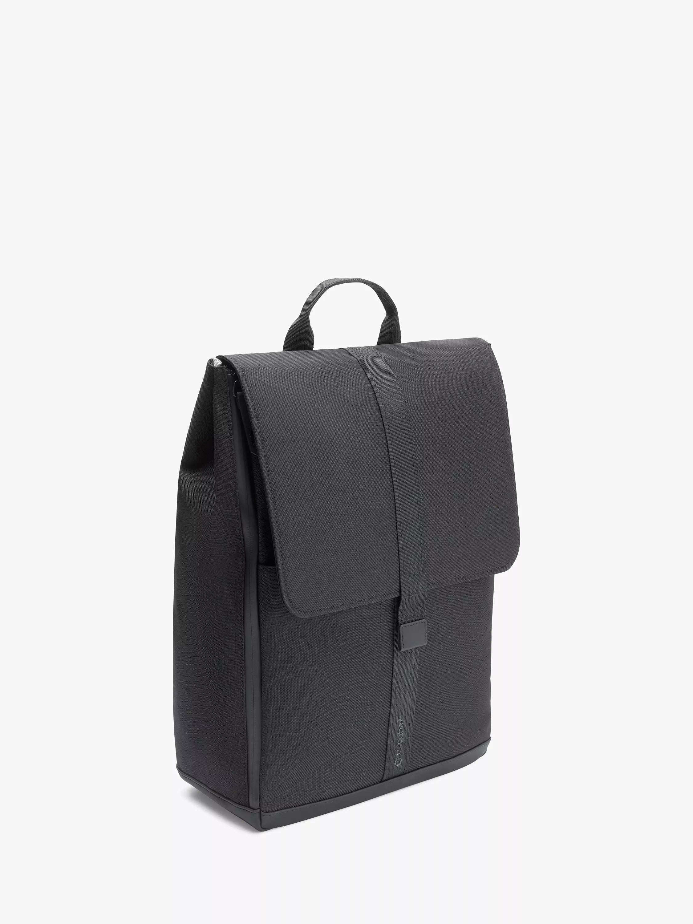 Bugaboo changing backpack in midnight black - British product