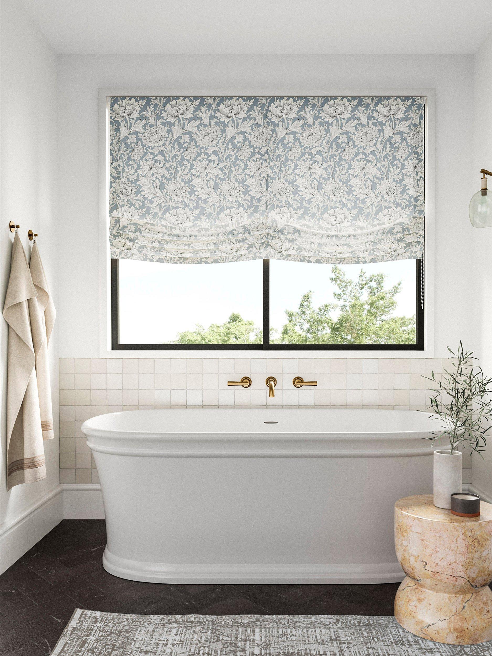 Morris & Co Chrysanthemum toile furnishing fabric 139cm (British brand)