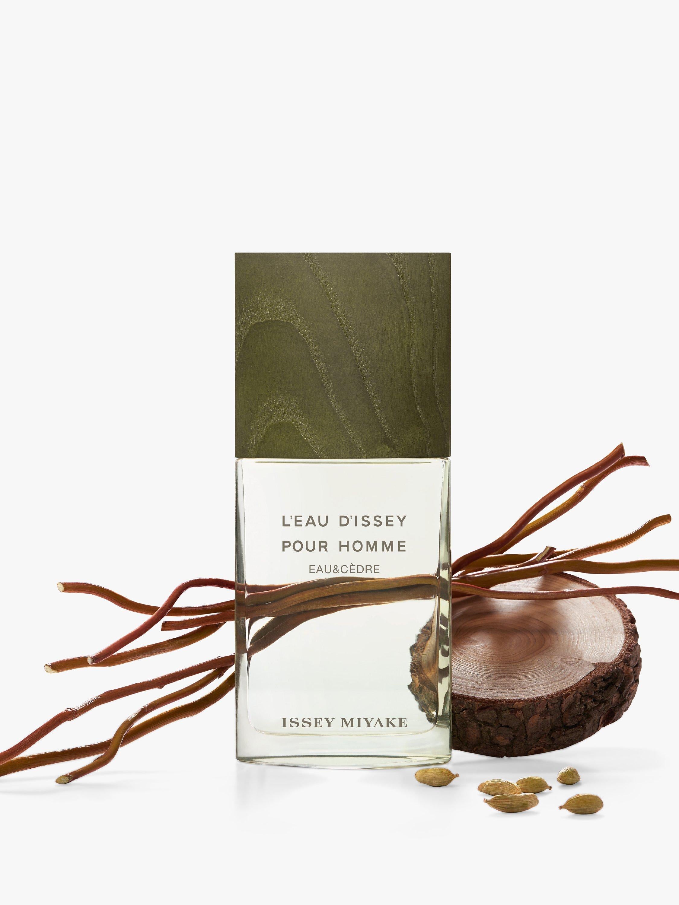 Issey Miyake L'Eau d'Issey Eau & Cedre men's fragrance, UK version