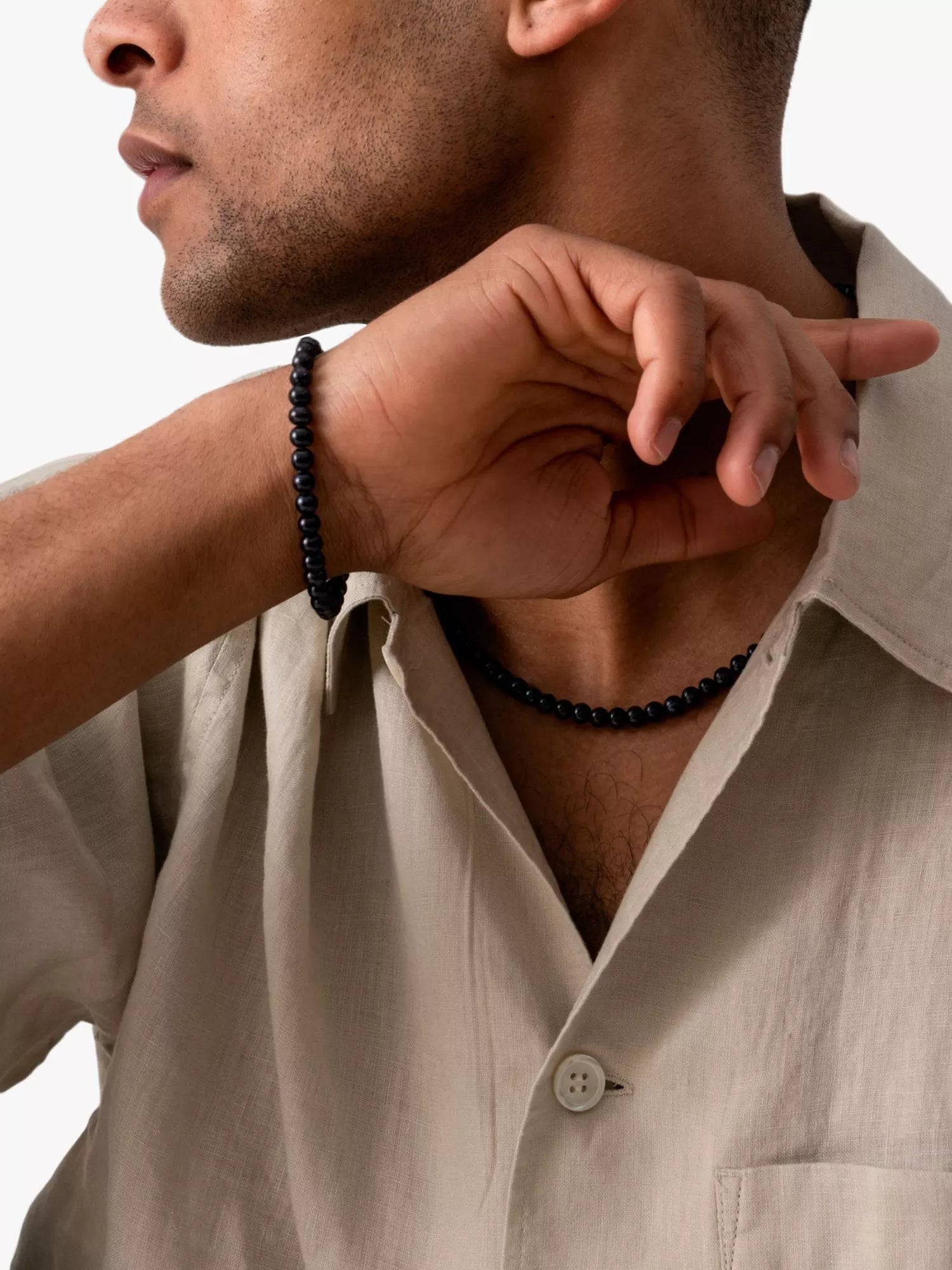 Dower & Hall men's freshwater pearl collar necklace, UK version