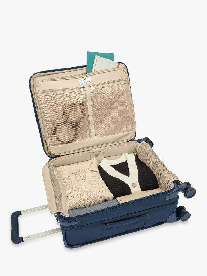 Briggs & Riley Baseline carry-on suitcase 53cm, UK version