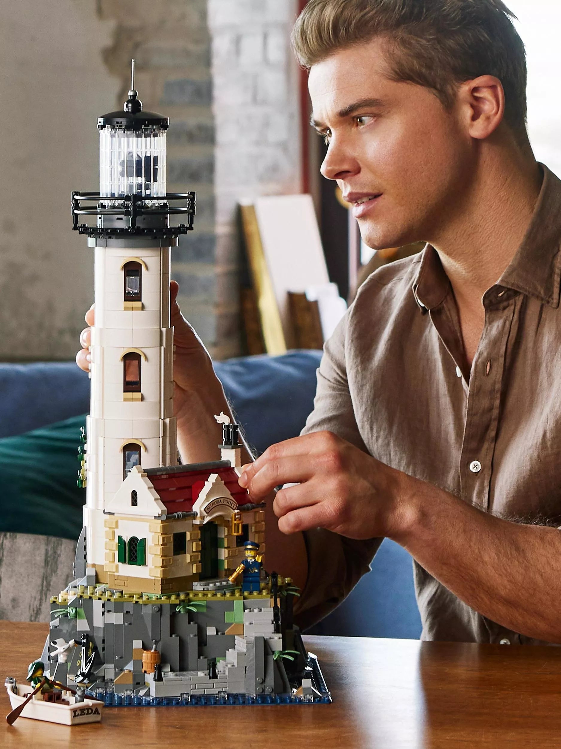 LEGO Motorised Lighthouse building set 2065 pieces, UK version