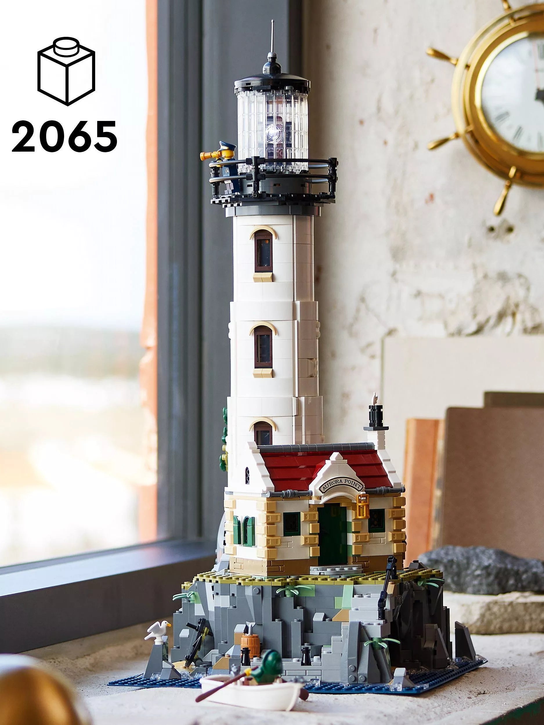 LEGO Motorised Lighthouse building set 2065 pieces, UK version