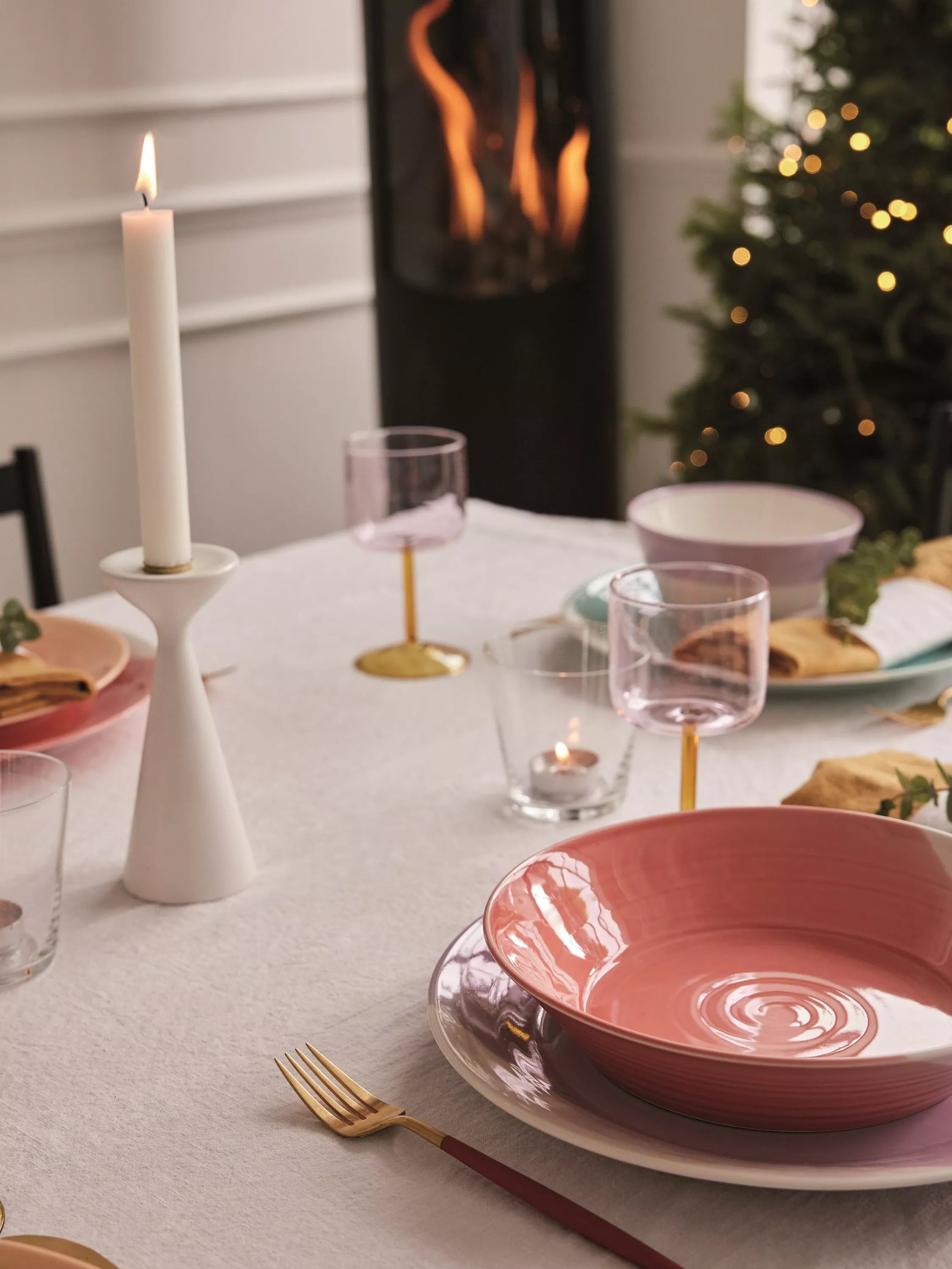 Royal Doulton 1815 Bright Colours Assorted dinner plates set of 4 28cm, imported from the UK