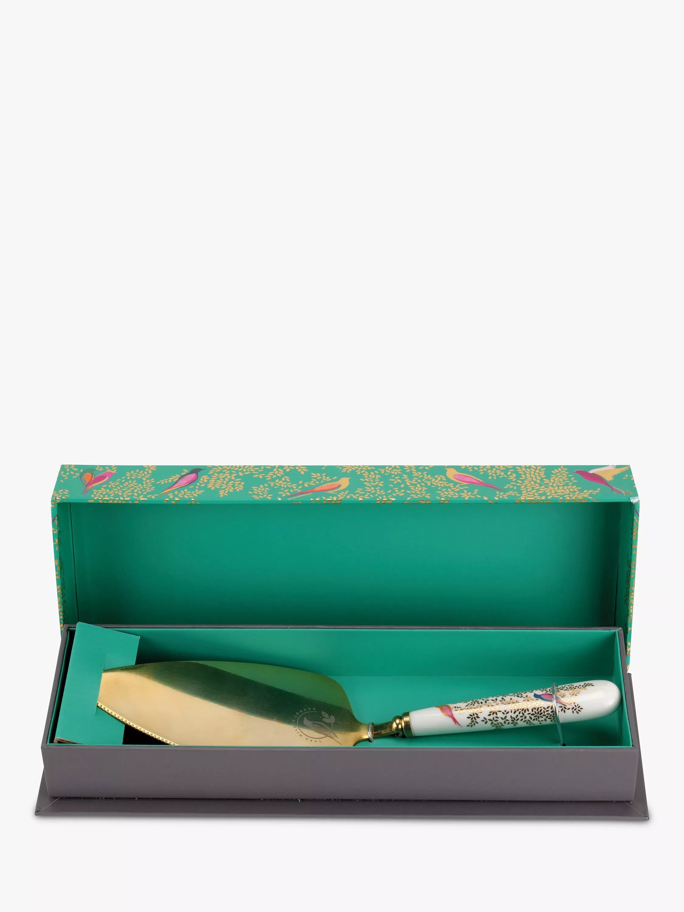 Sara Miller gold cake slice with porcelain handle (British brand)