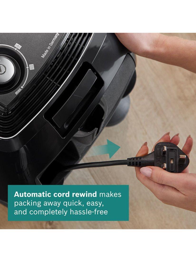 Bosch Series 4 ProEco bagged cylinder vacuum cleaner in black - British product