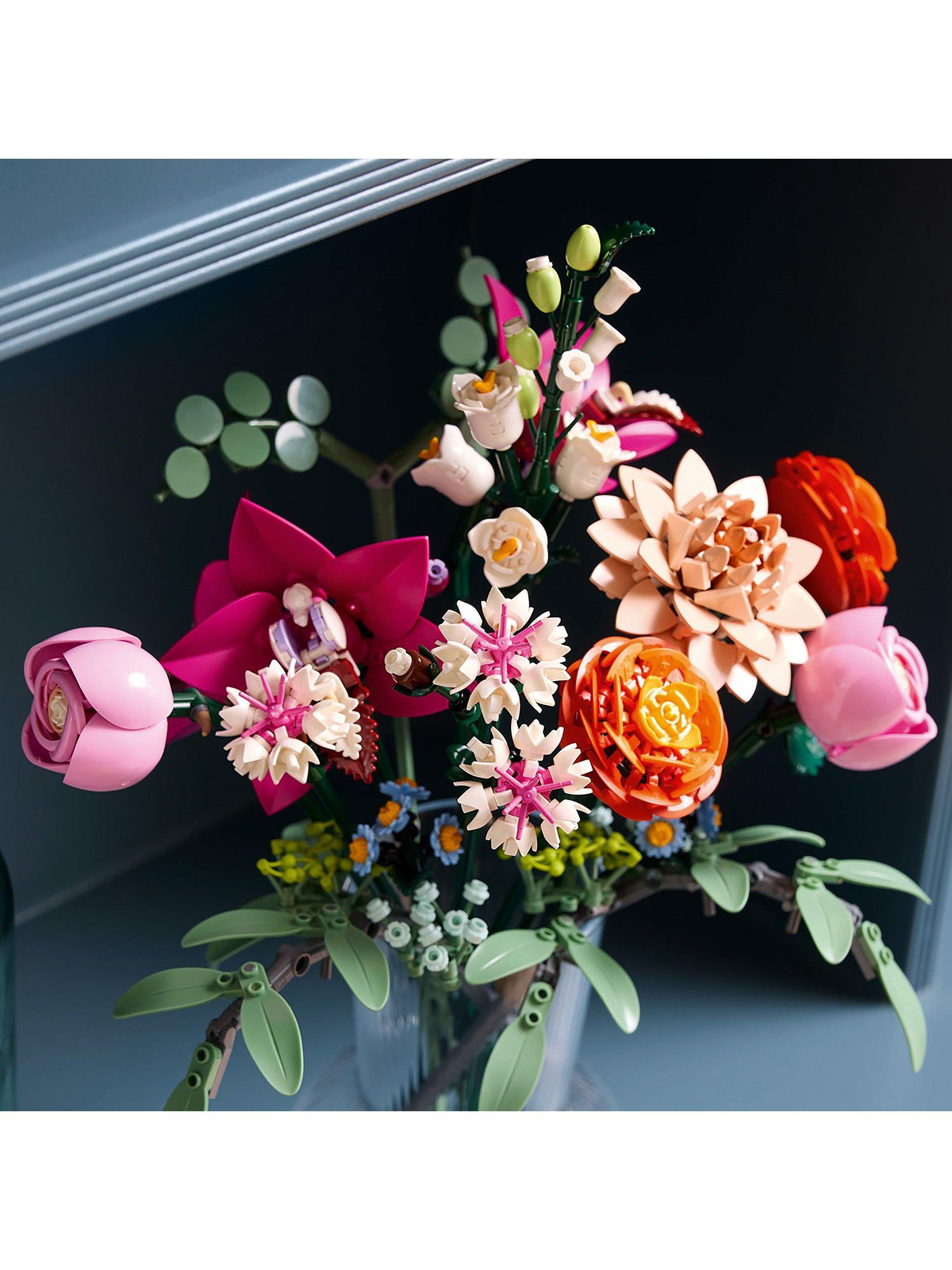 LEGO Botanicals bundle Cherry Blossoms and Pink Bouquet, UK version
