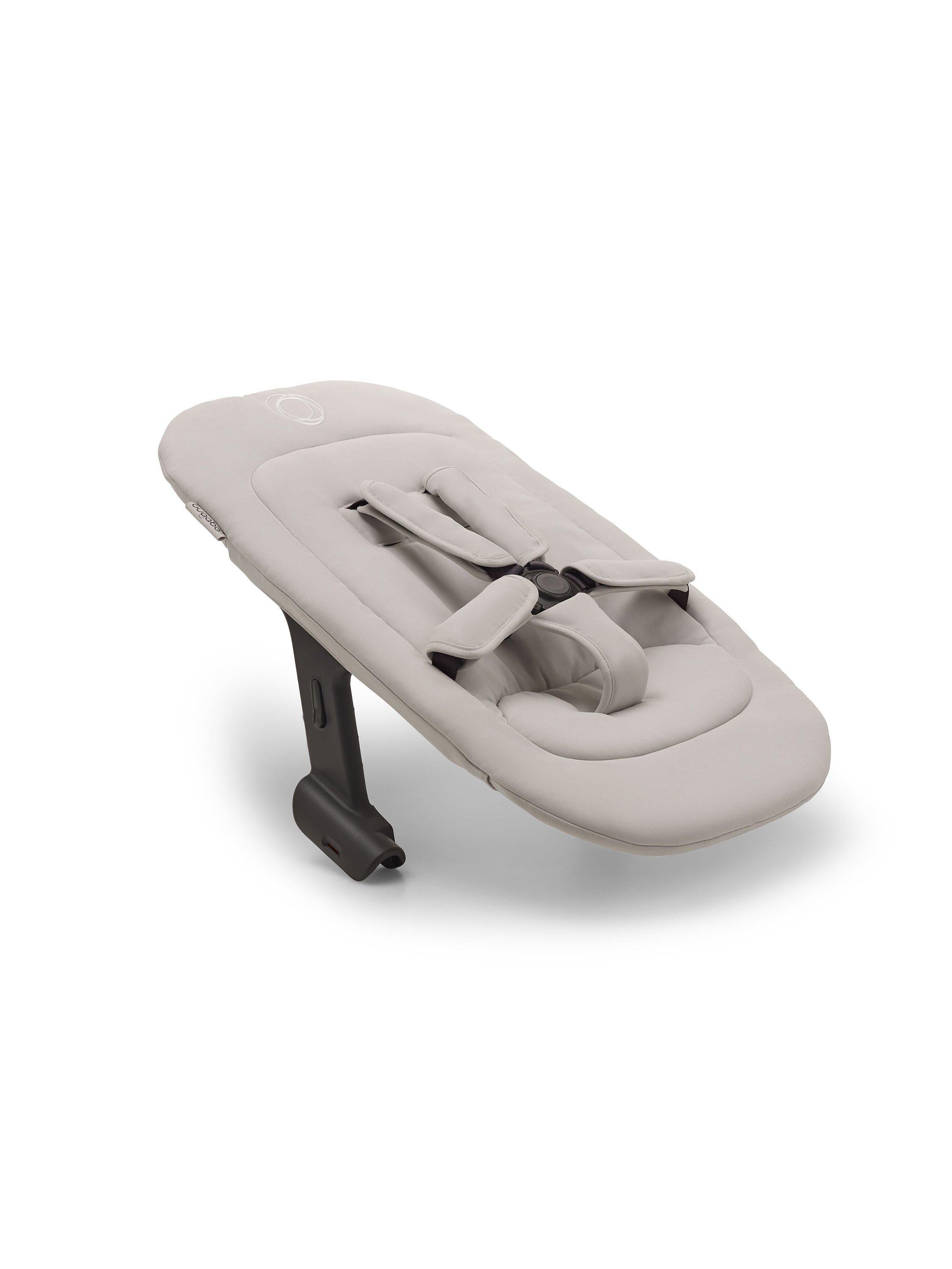 Bugaboo Giraffe highchair newborn bundle natural white, UK version