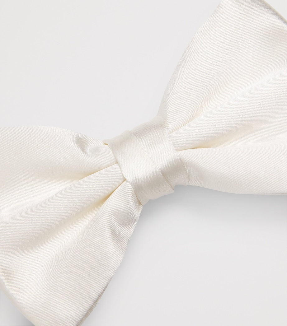 Giorgio Armani large silk pre-tied bowtie - British product