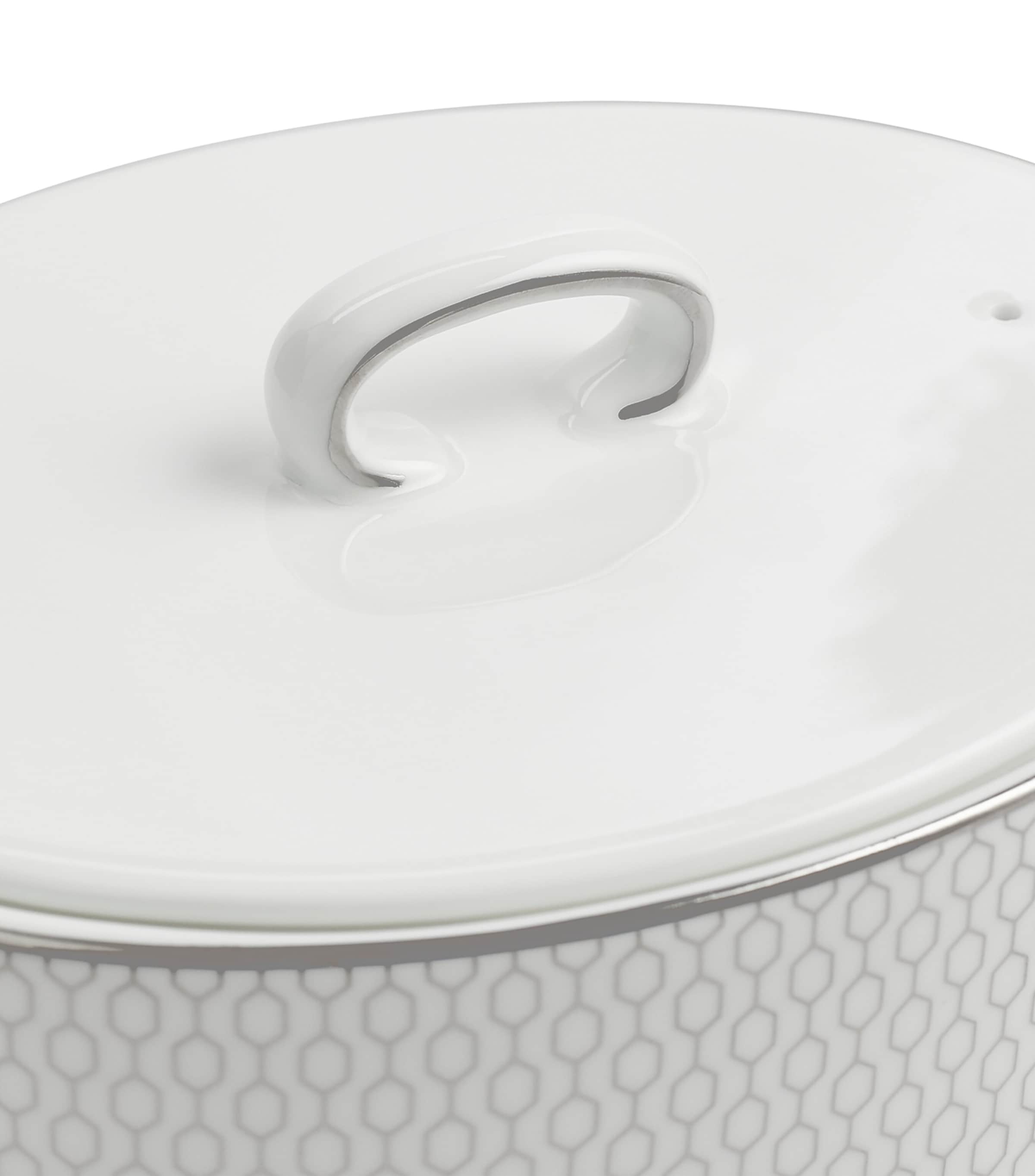 Wedgwood Gio Platinum teapot (British brand)