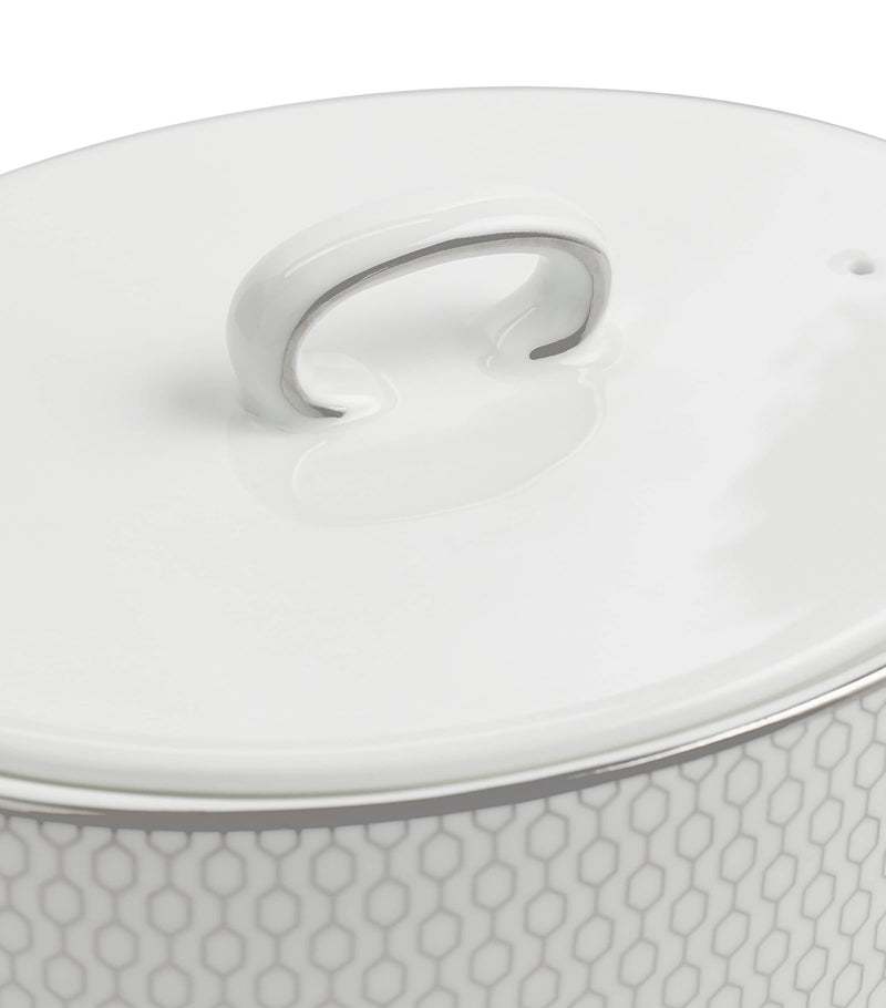 Wedgwood Gio Platinum teapot (British brand)