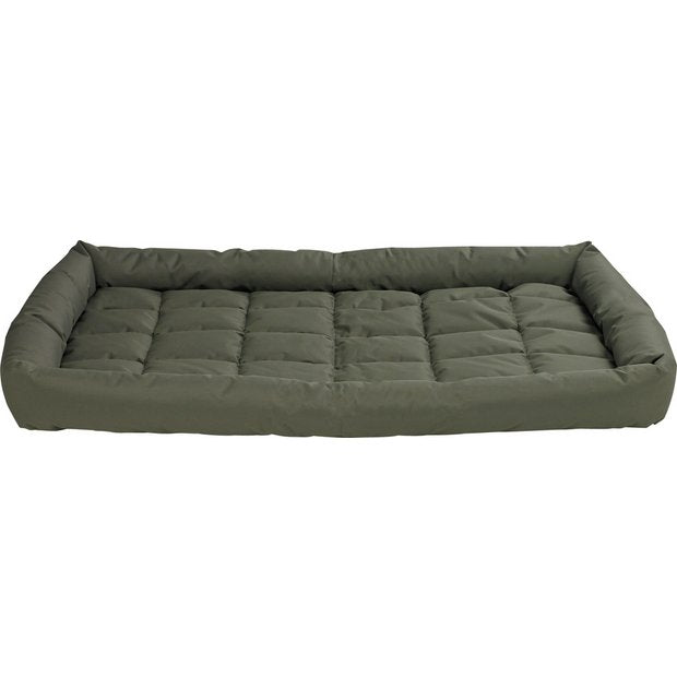 Water-resistant extra large dog crate mat (British brand)