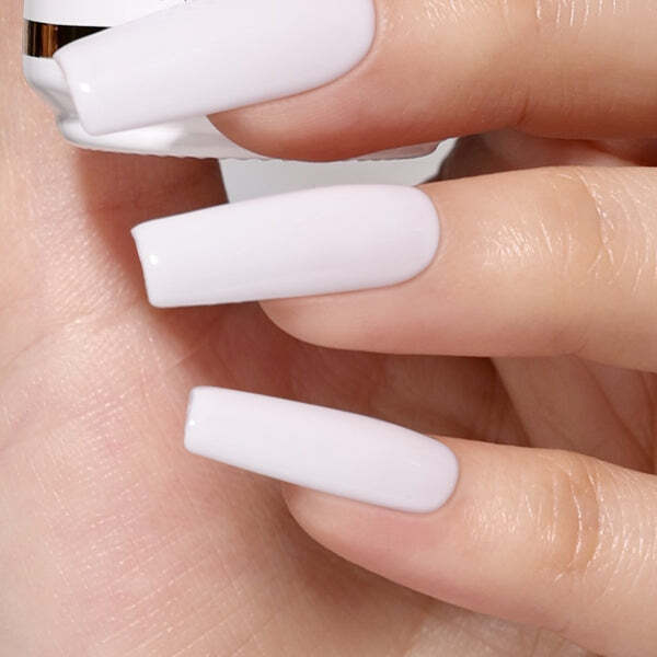 Bluesky Silk White gel polish 10ml, imported from the UK