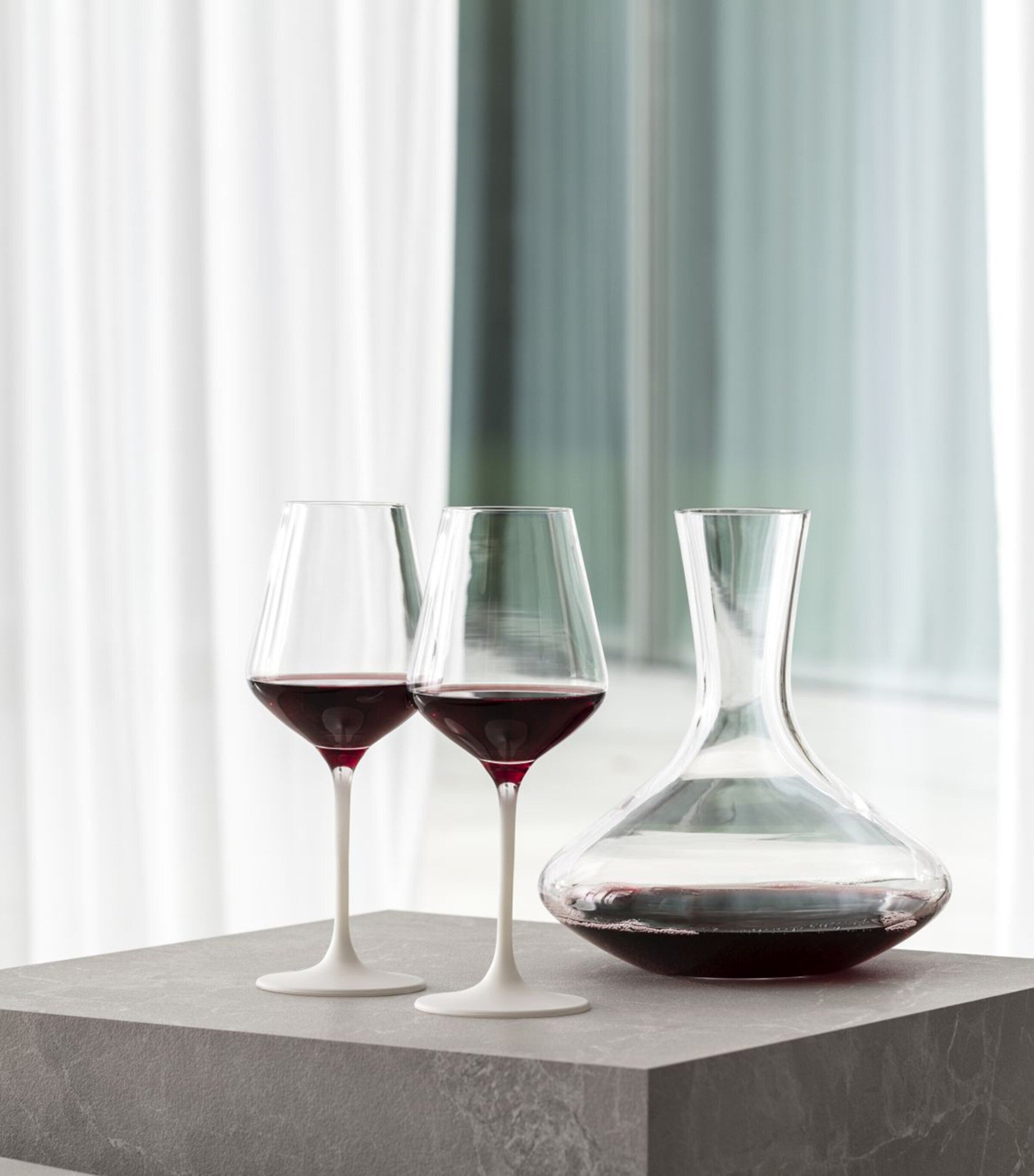 Villeroy & Boch set of 4 red wine glasses with stone-like stem, 490ml (British brand)