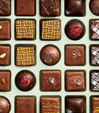 25-Piece Classic Chocolate Collection (250g)