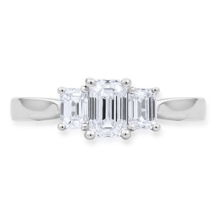 Costco emerald cut diamond ring 1ctw - British product