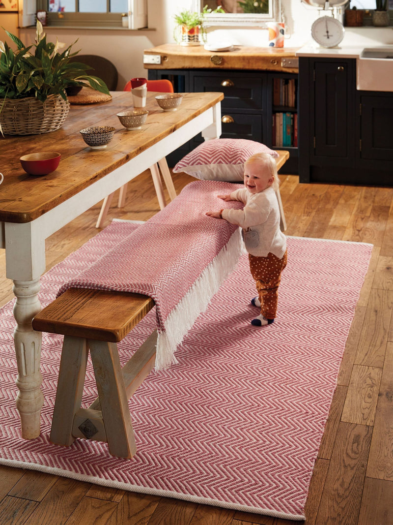 My Mat Coral Pink Herringbone Woven Indoor/Outdoor Rug