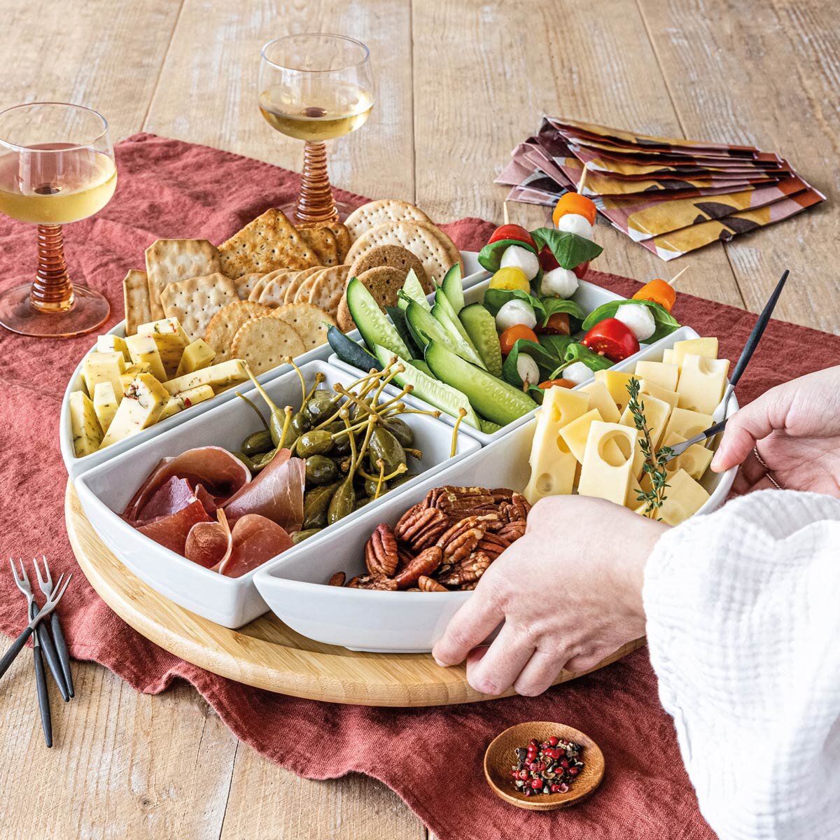 Over & Back Bamboo Lazy Susan with 4 Porcelain Dishes GOODS Costco UK