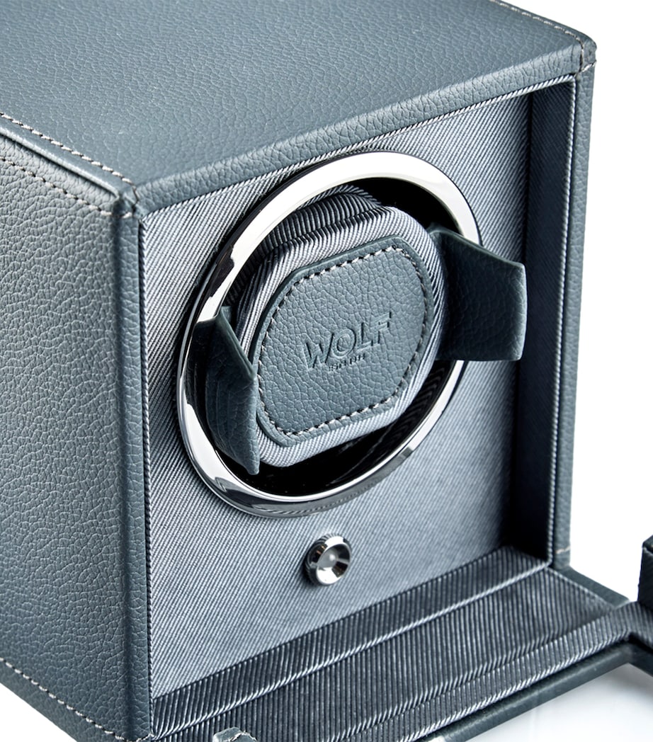 WOLF Cub single watch winder with cover (British brand)
