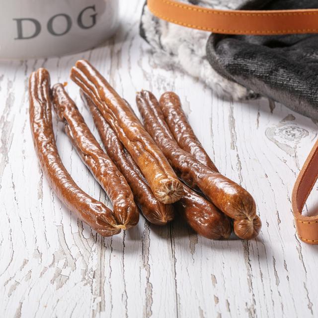 Hollings Chicken Sausage Dog Treats   3 per pack GOODS M&S   