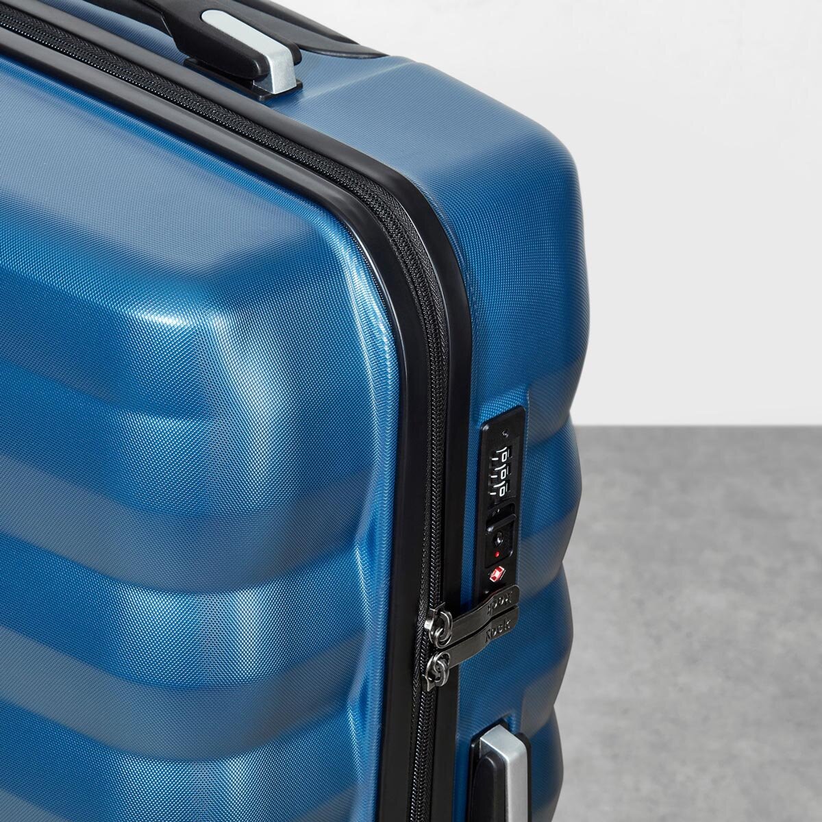 Rock Berlin 3 piece hardside luggage set blue - British product