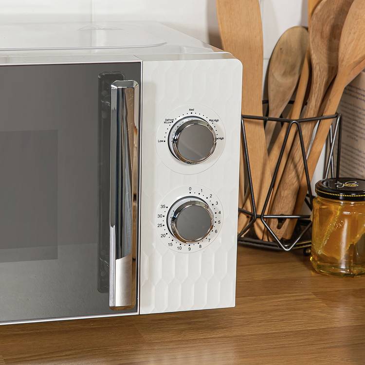 Russell Hobbs 700W standard microwave white (British brand)