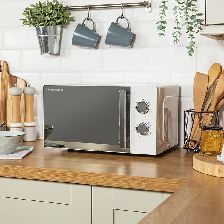 Russell Hobbs 700W standard microwave white (British brand)
