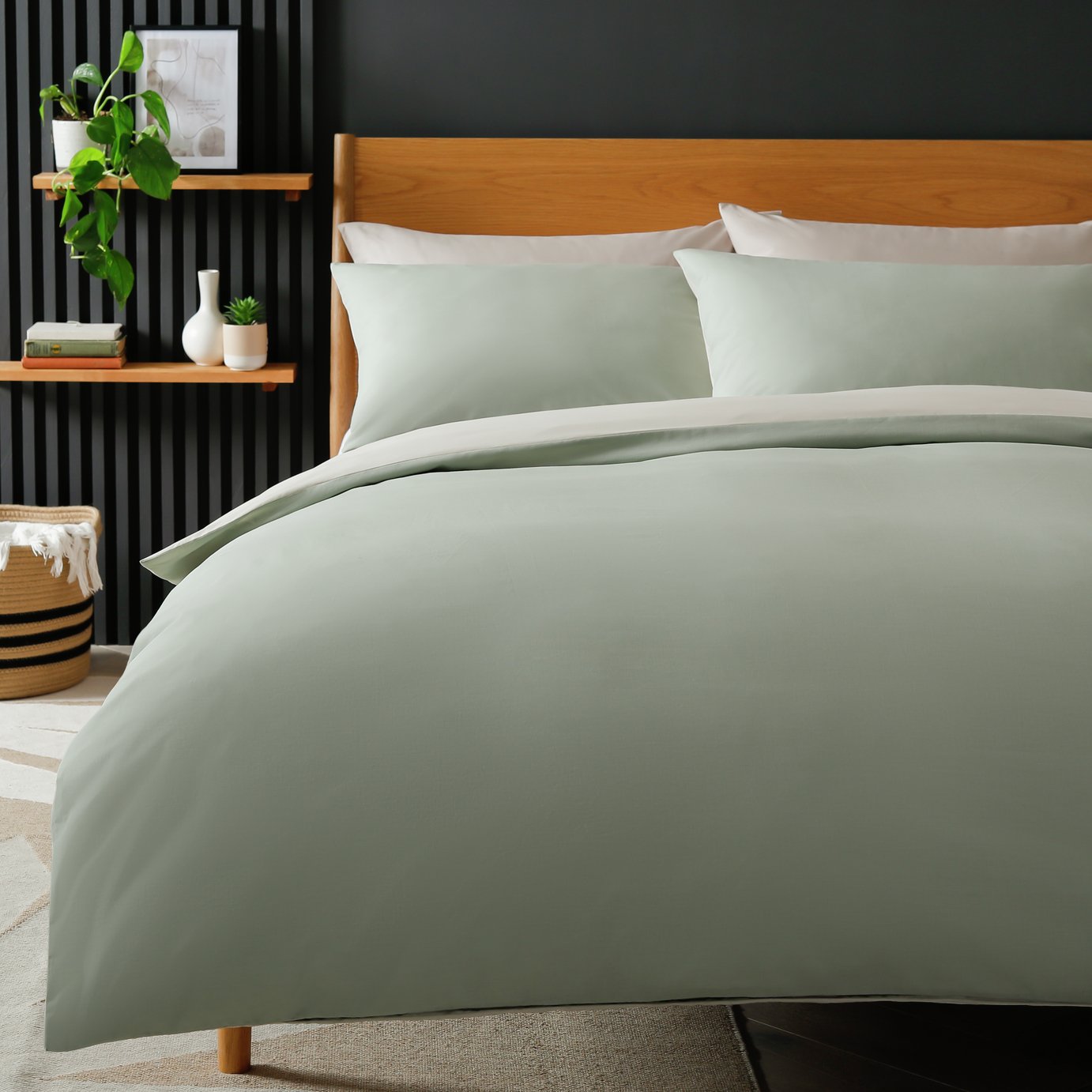 Habitat green reversible bedding set king size, UK version
